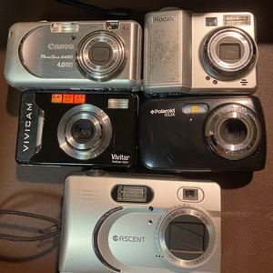 Digital Camera (5 Cameras Total) Lot (READ)